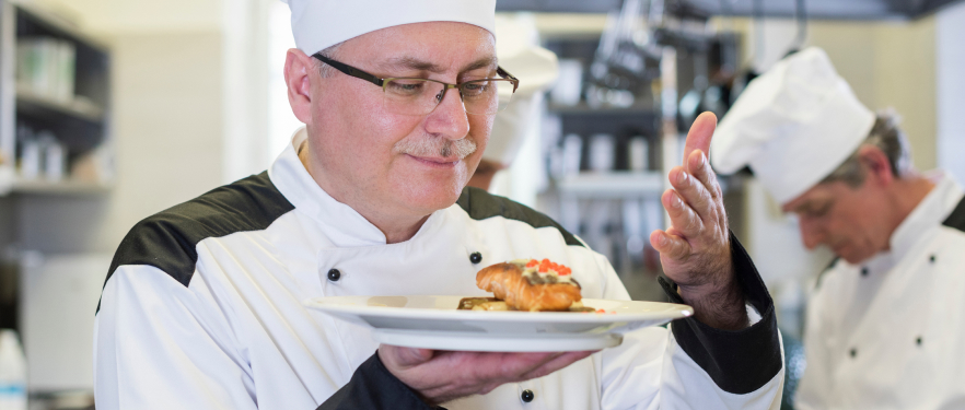 Behind the Scenes: A Day in the Life of a Catering Chef